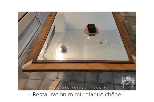 Travail sur miroir plaqué chêne